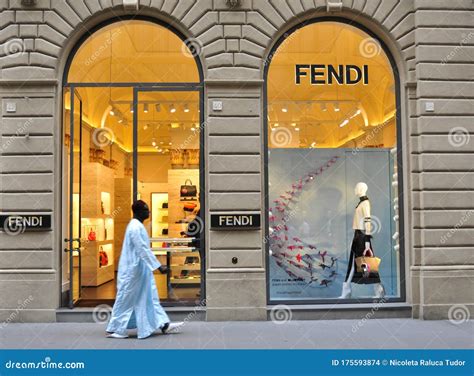 fendi outlet in italy|fendi outlet florence.